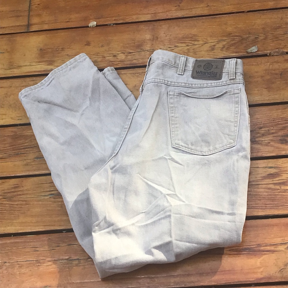 Wrangler Regular Fit Tan Cream Jeans 40 x 30